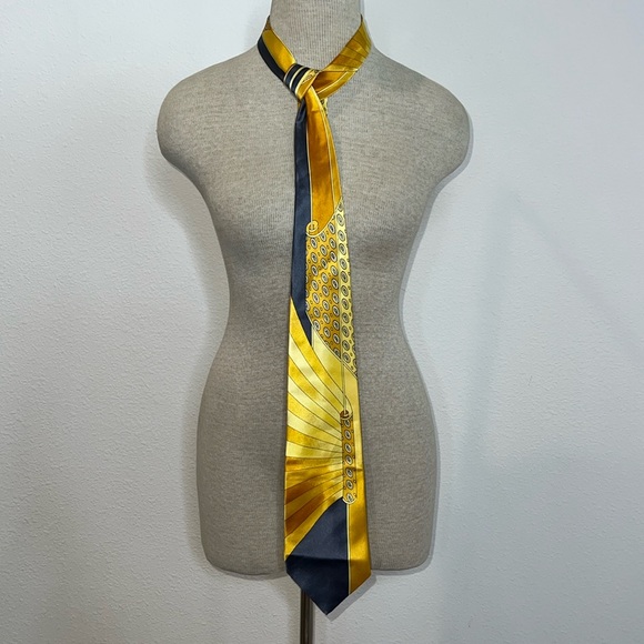 🔹 Vitaliano Pancaldi Vintage Art Deco Silk Necktie